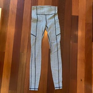 black and white checkered leggings